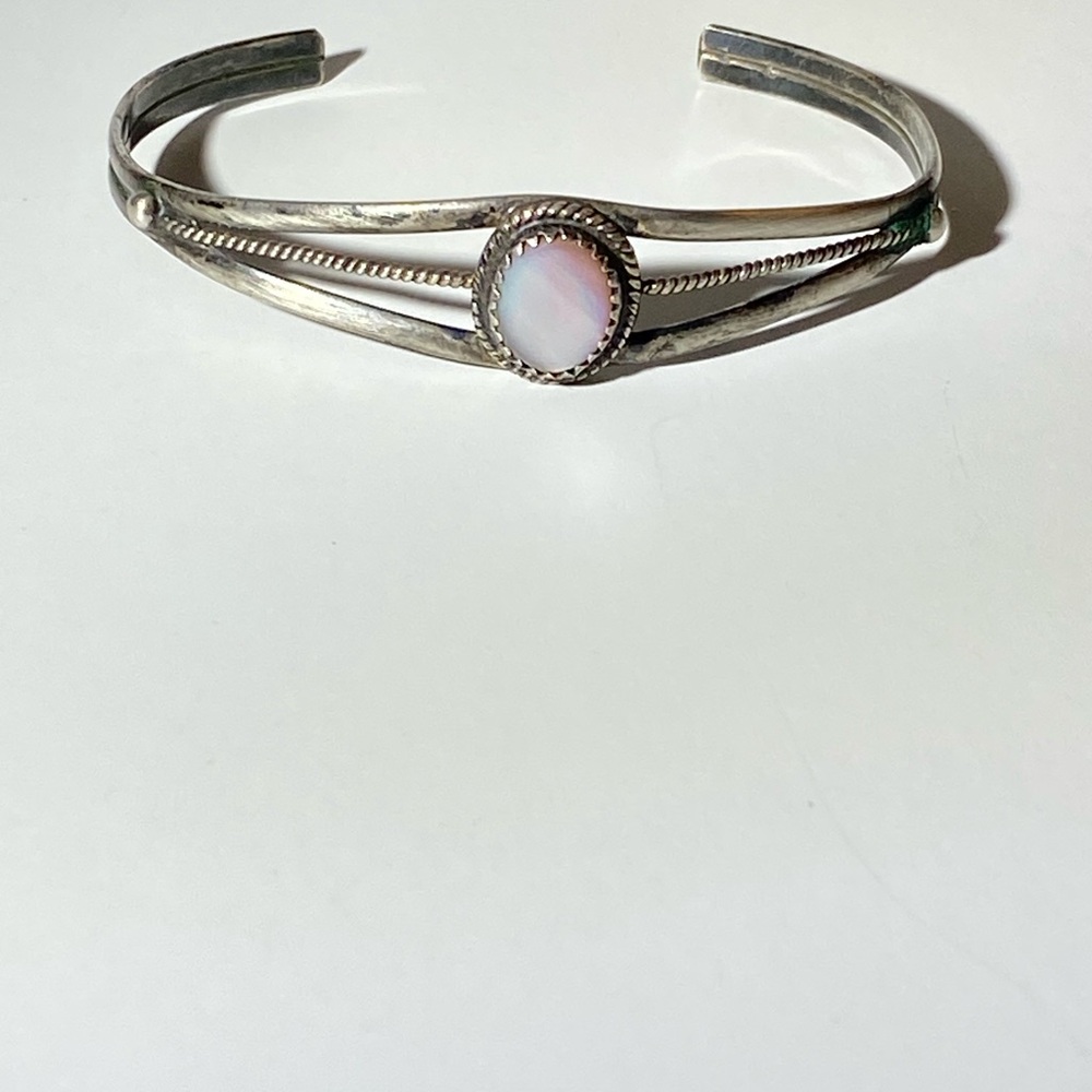 Vintage sterling silver mother of pearl cuff bracelet.